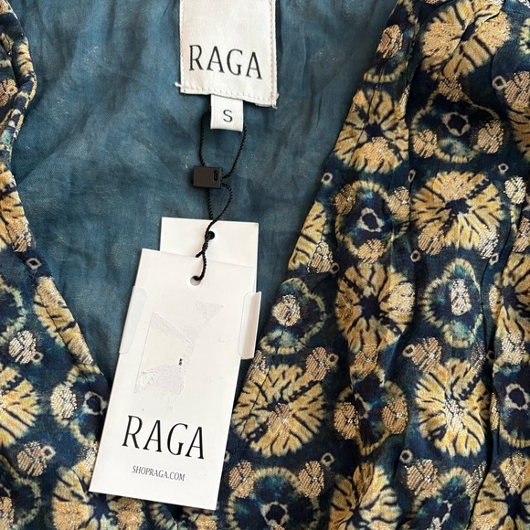 NWT RAGA Dress Midi Smocked Waist Metallic Gold Navy Current A-line Cocktail - Picture 11 of 16